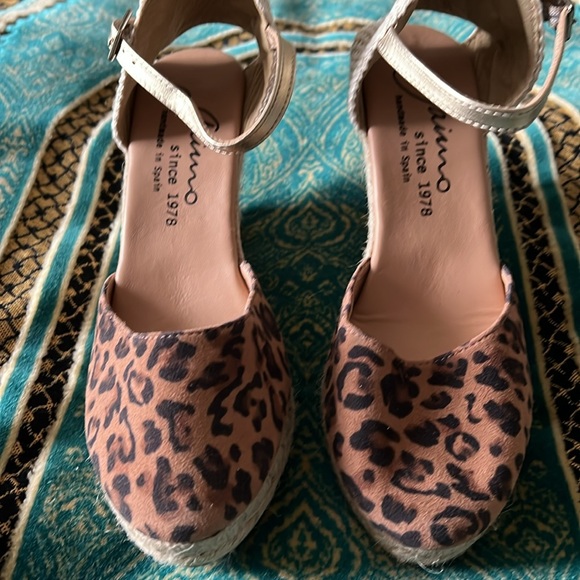 Gaimo Leopard espadrille wedges, size 38 - Picture 2 of 5